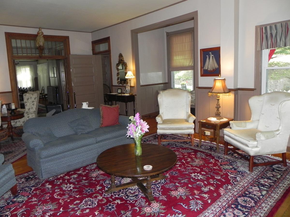 Vine Cottage Inn ฮ็อตสปริงส์ ภายนอก รูปภาพ