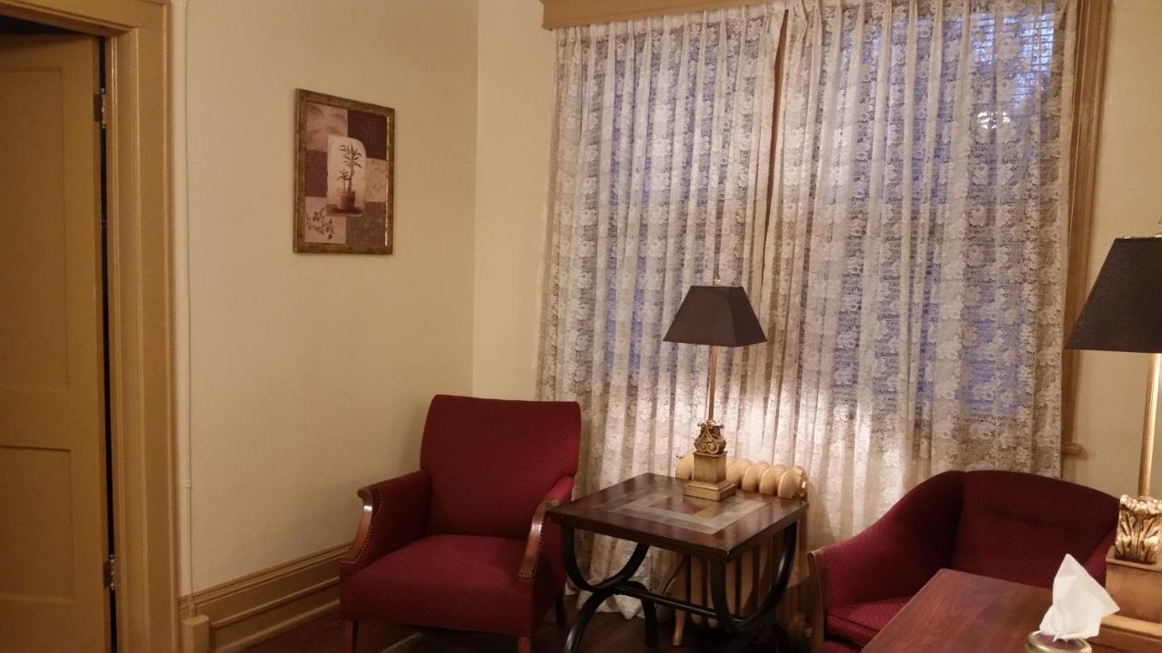 Vine Cottage Inn ฮ็อตสปริงส์ ภายนอก รูปภาพ