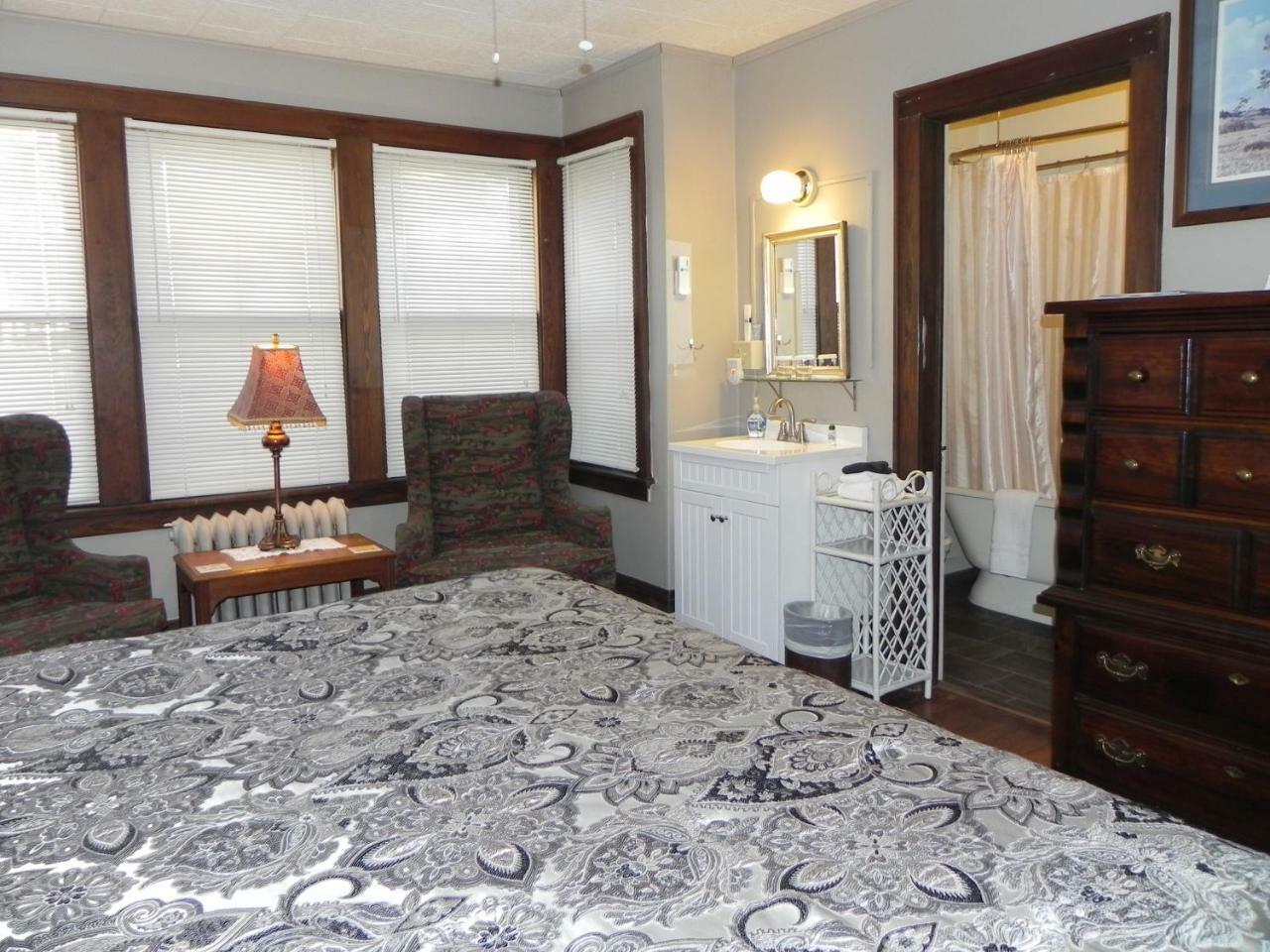 Vine Cottage Inn ฮ็อตสปริงส์ ภายนอก รูปภาพ